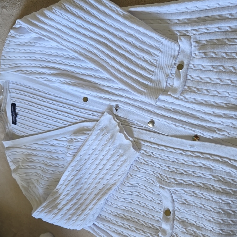 Jones New York Signature Woman Classic Cardigan